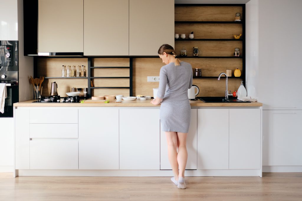 How To Accessorize A Kitchen Counter